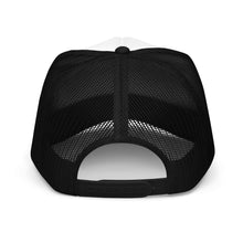 Load image into Gallery viewer, Green Flaming D Hat